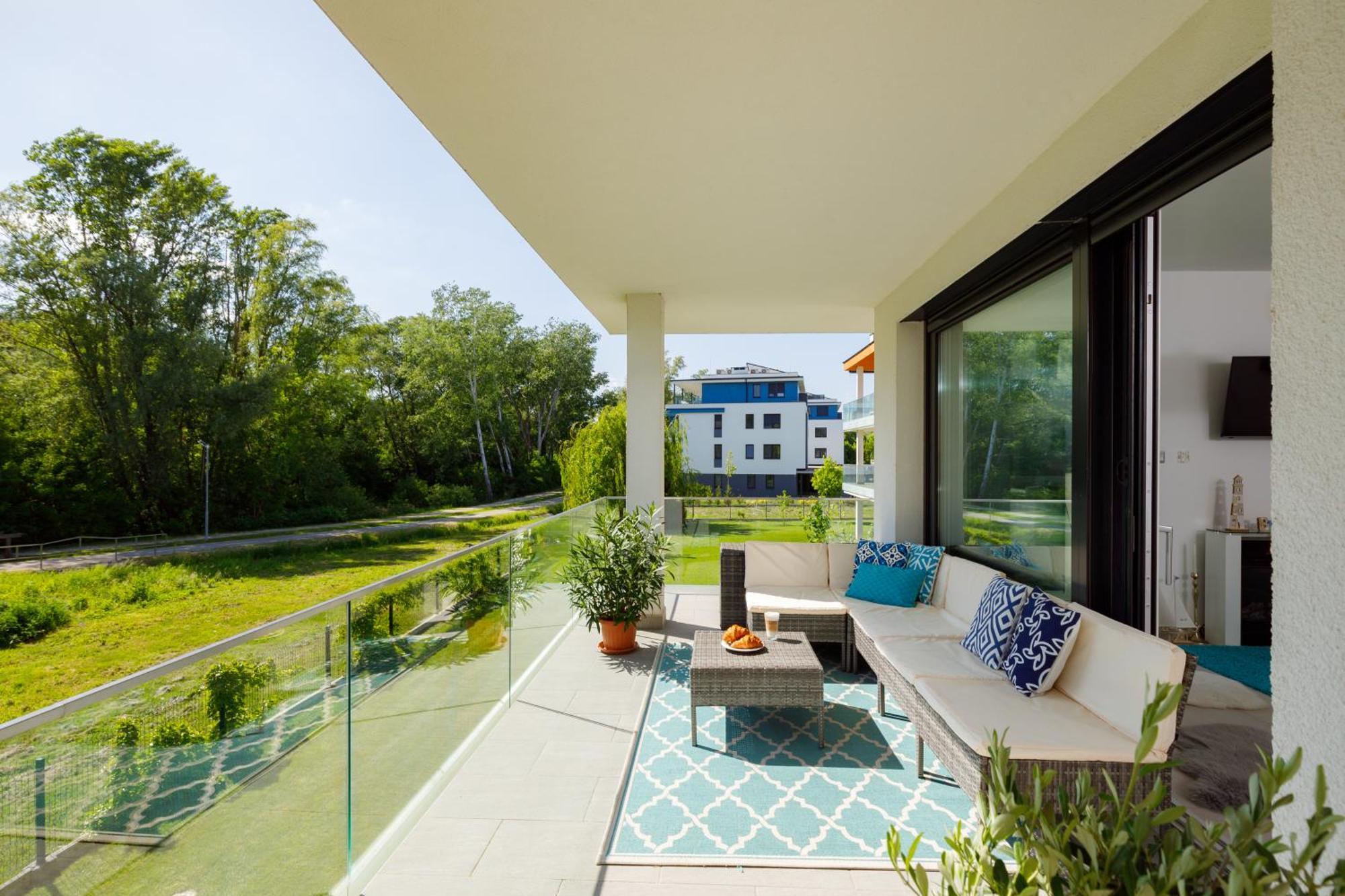 Blue4 Apartment Balatonfůzfő المظهر الخارجي الصورة