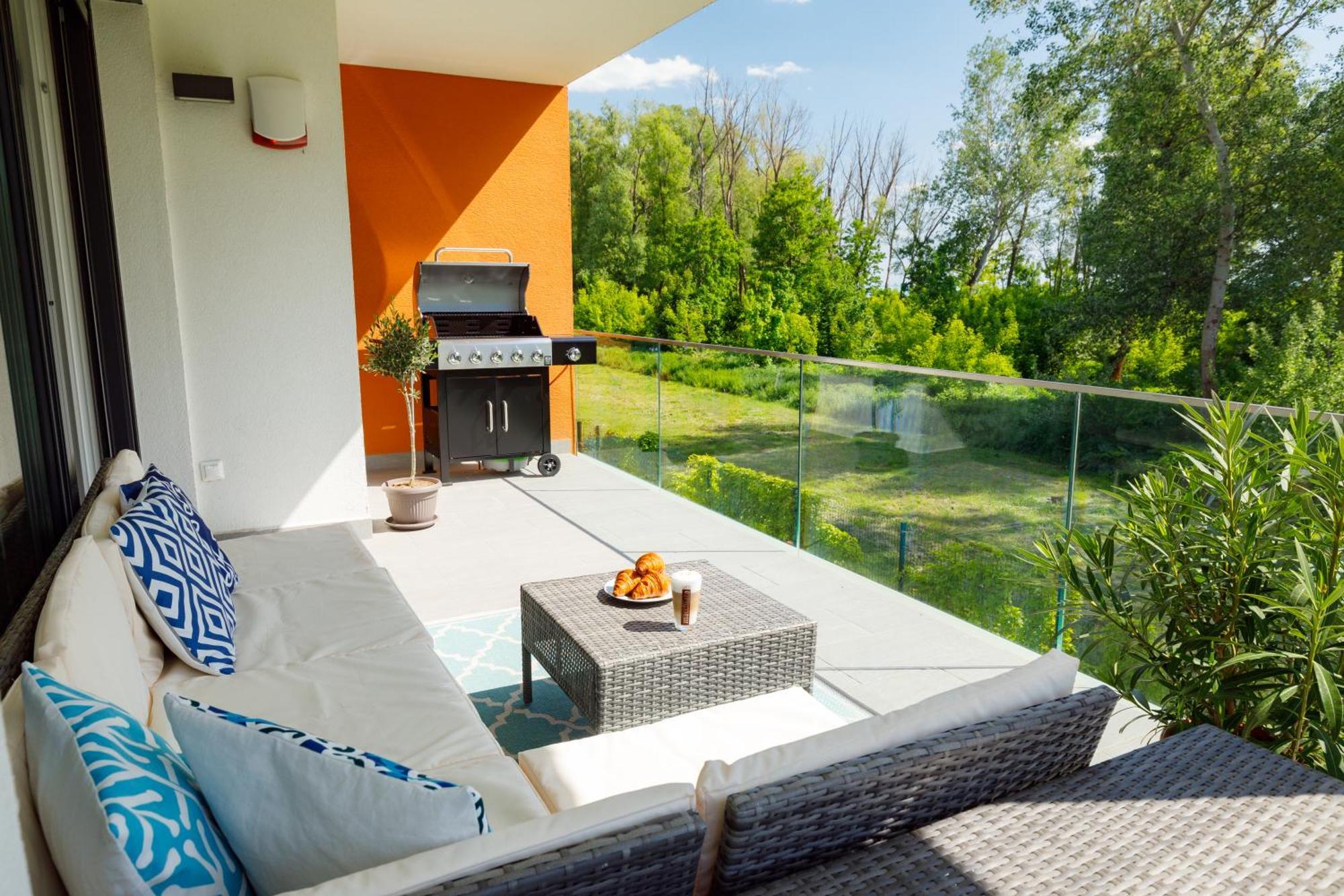 Blue4 Apartment Balatonfůzfő المظهر الخارجي الصورة