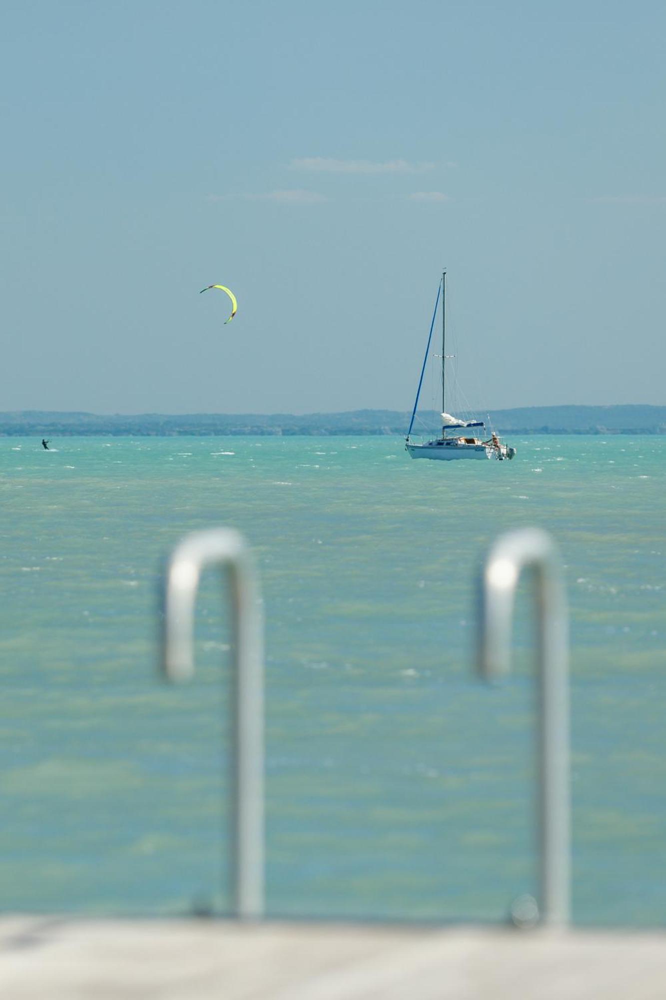 Blue4 Apartment Balatonfůzfő المظهر الخارجي الصورة